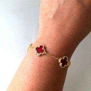 Red Carnelian 5 Quatrefoil Clover Motif Gold Bracelet